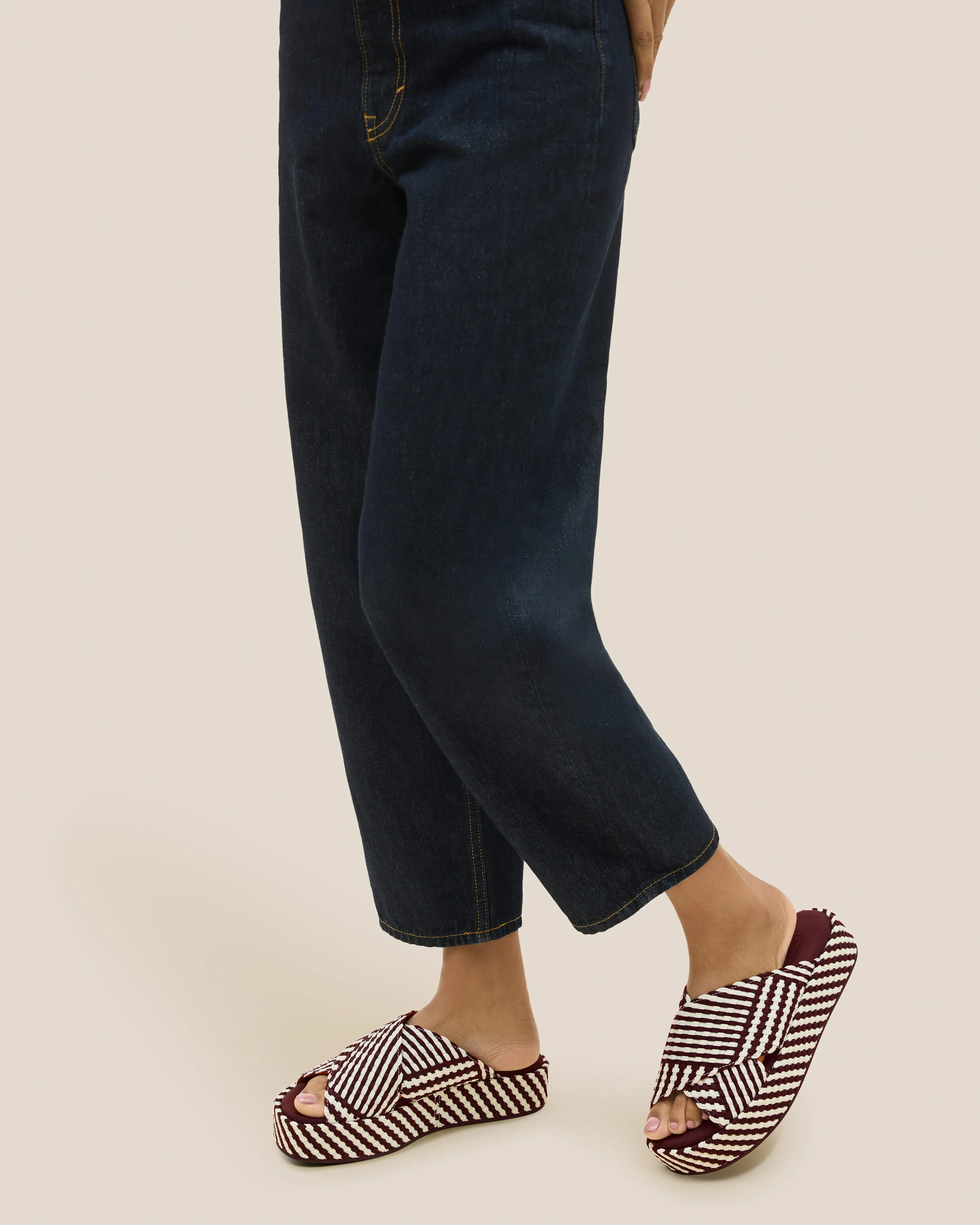 Laguna Platform Striped Geo | Roma - Image 5