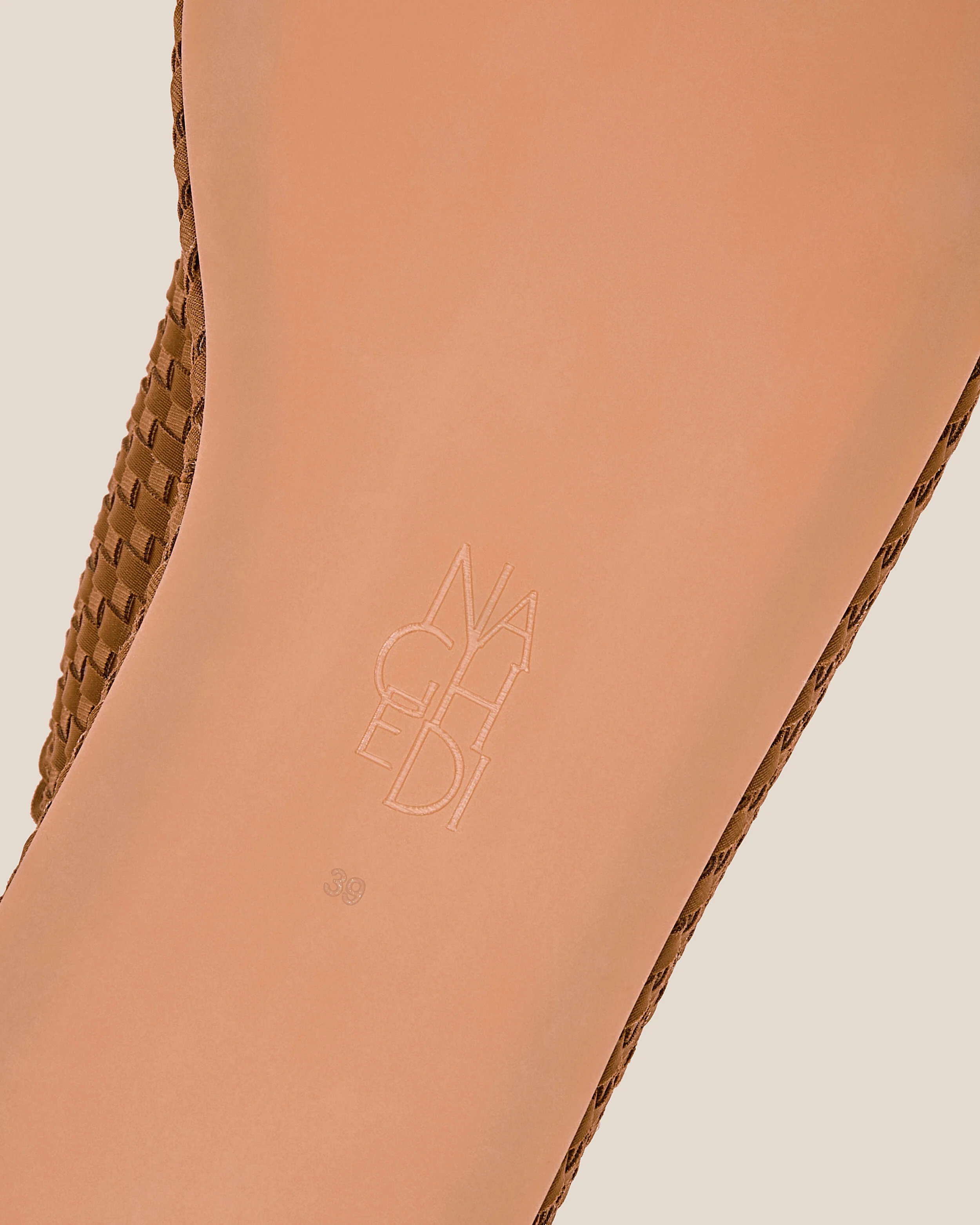 Laguna Platform | Teak - Image 4
